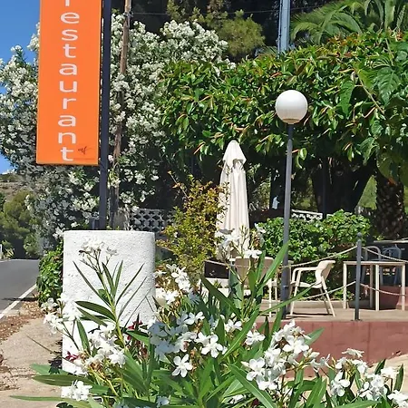 מלון Serra D'irta *