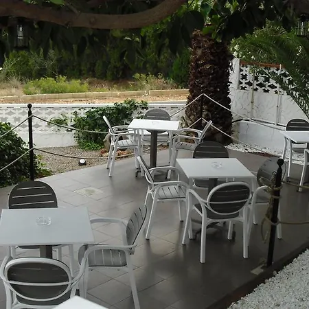 מלון Serra D'irta *